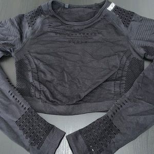 Gymshark cropped workout top